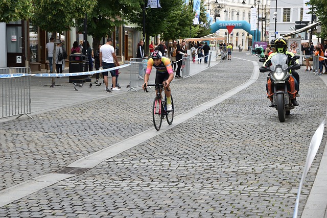 新娃和陈芳 新娃和陈芳